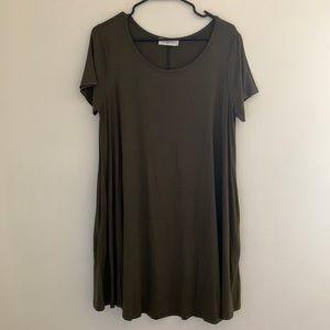 NWOT Carly Jean Los Angeles (CJLA) dress